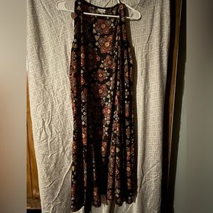 Beautiful cardigan, long, thin, sleeveless